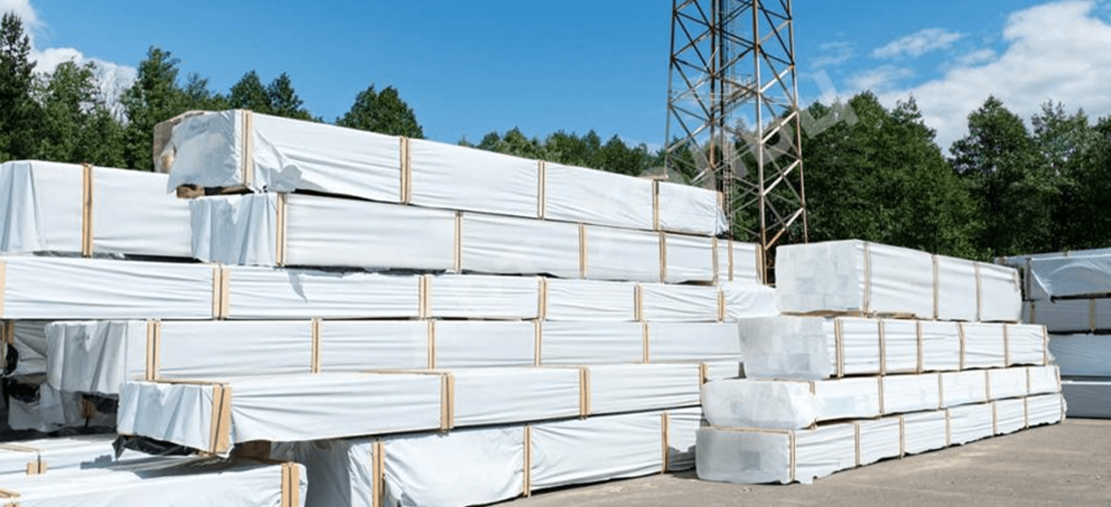 Protective lumber wrap and packing material